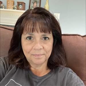 Meet your Posher, Debbie